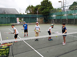 ジュニアテニスの様子